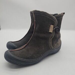 Privo by Clarks Waterproof Winter Boots Snow Shoes Womens Size 8M Brown Sweater